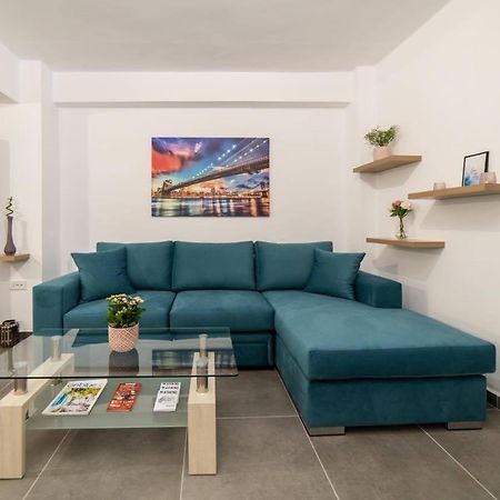 Apartmán Brand New Aprt With Backyard In Lycabettus Hill ! Atény Exteriér fotografie